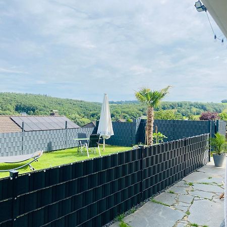 Апартаменты Gemuetliche Auszeit In Der Eifel Мехерних Экстерьер фото